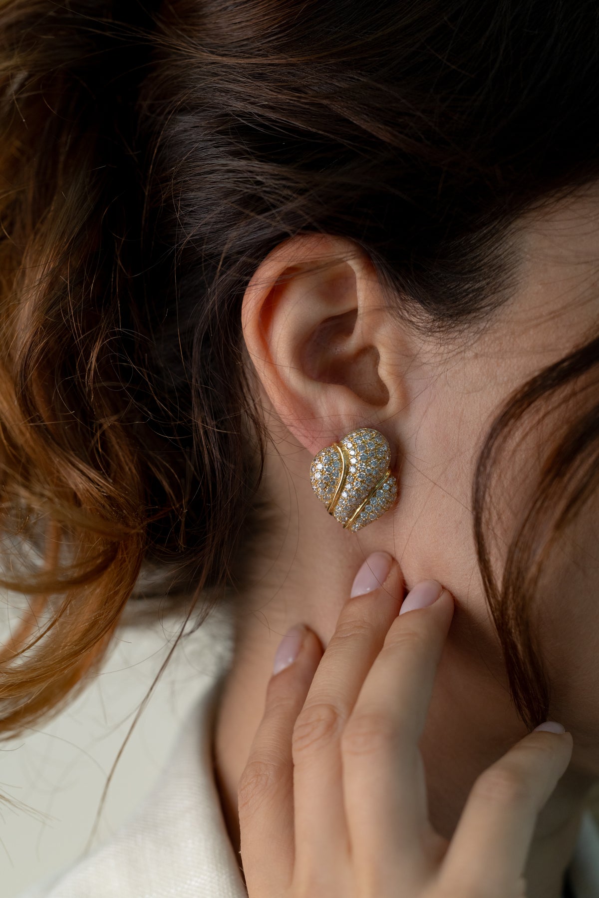 18K Yellow Gold Pave Leaf Retro Diamond Earrings