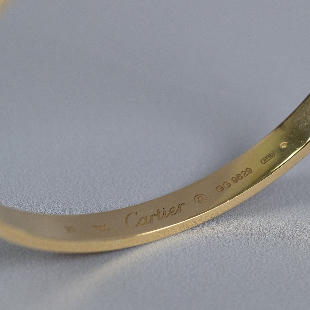 Bracelet Cartier Love Taille 20 très bon état