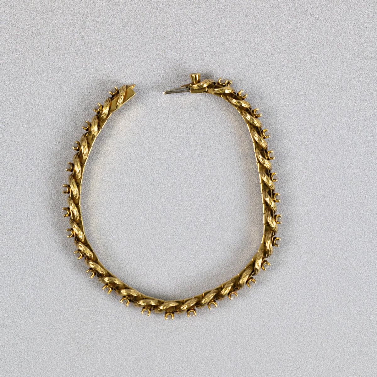 Fermoir à cliquet du bracelet en or jaune 750 millièmes
