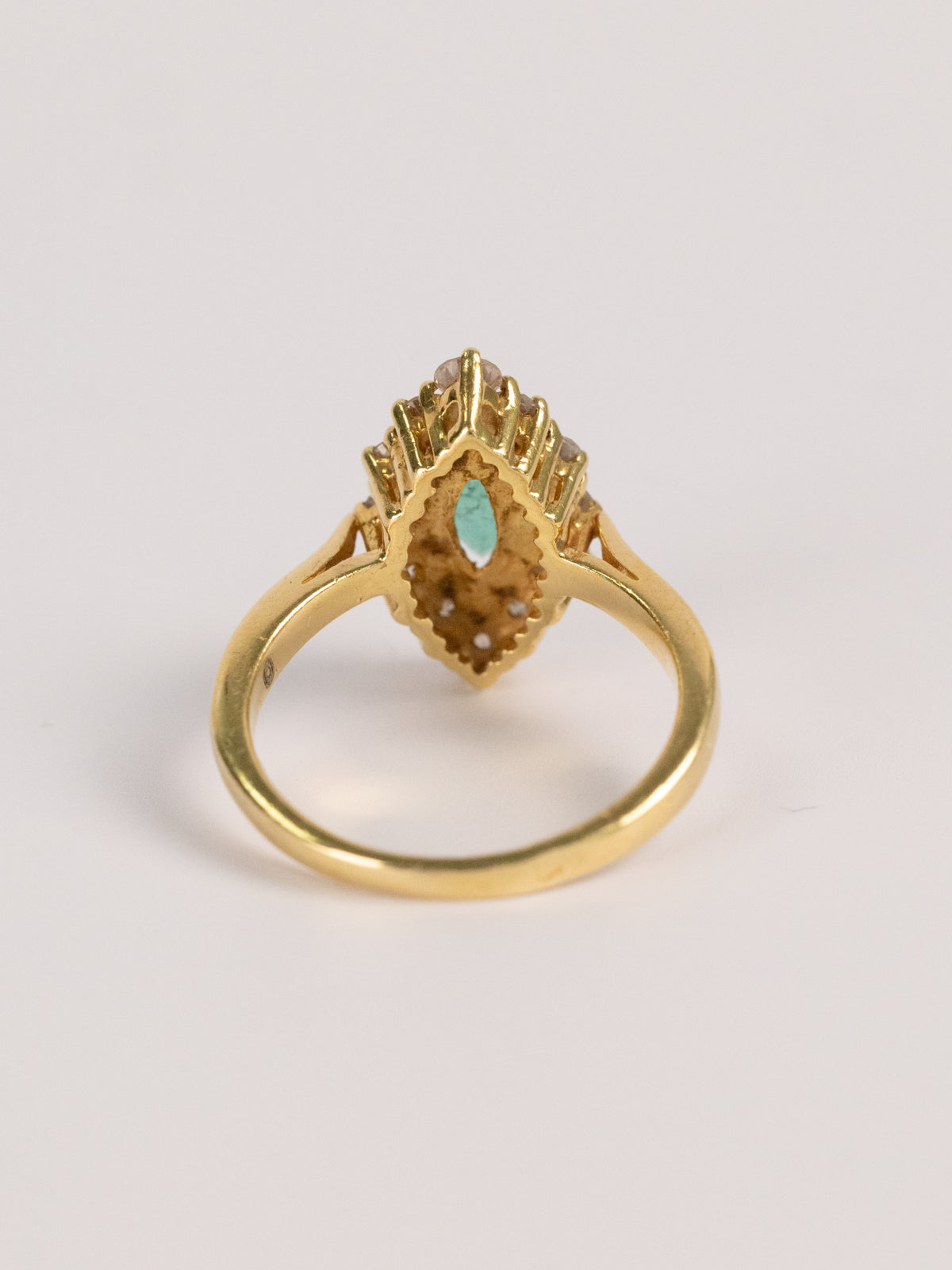 Bague Vintage En Or Jaune, Émeraude Et Diamants