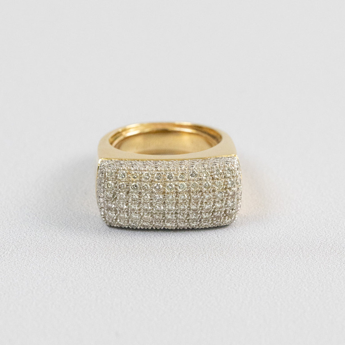 Intérieur de la bague jonc or jaune, système ajustable taille 51 à 53