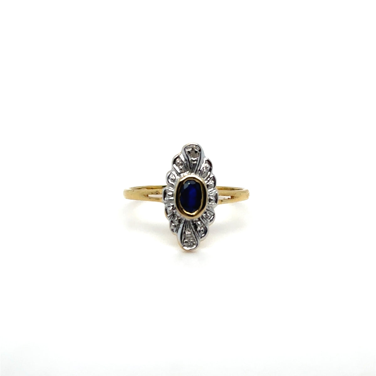 Bague or jaune sertie d'un saphir cabochon Occasion Seconde Main