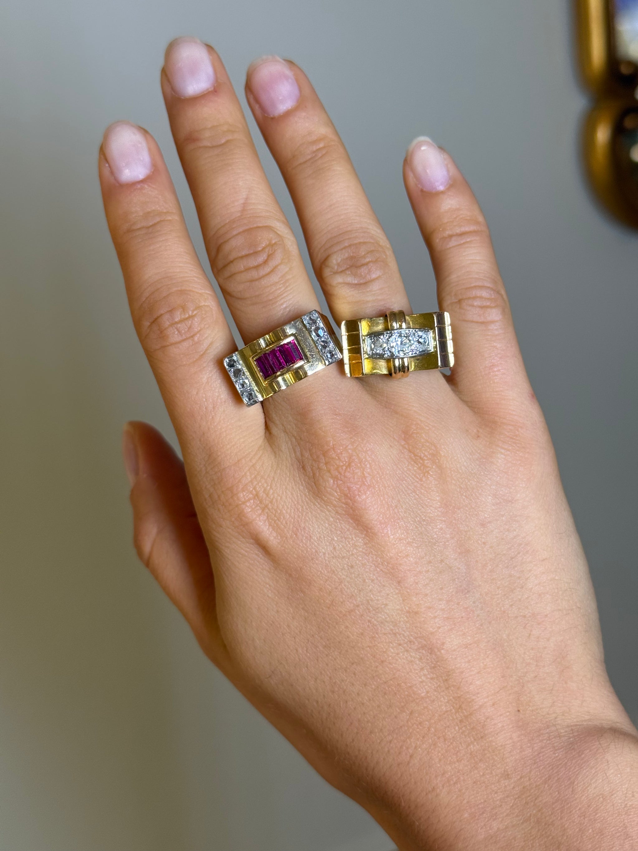 Bague Tank rubis et diamants 1940-1950 Occasion Seconde Main Luxe