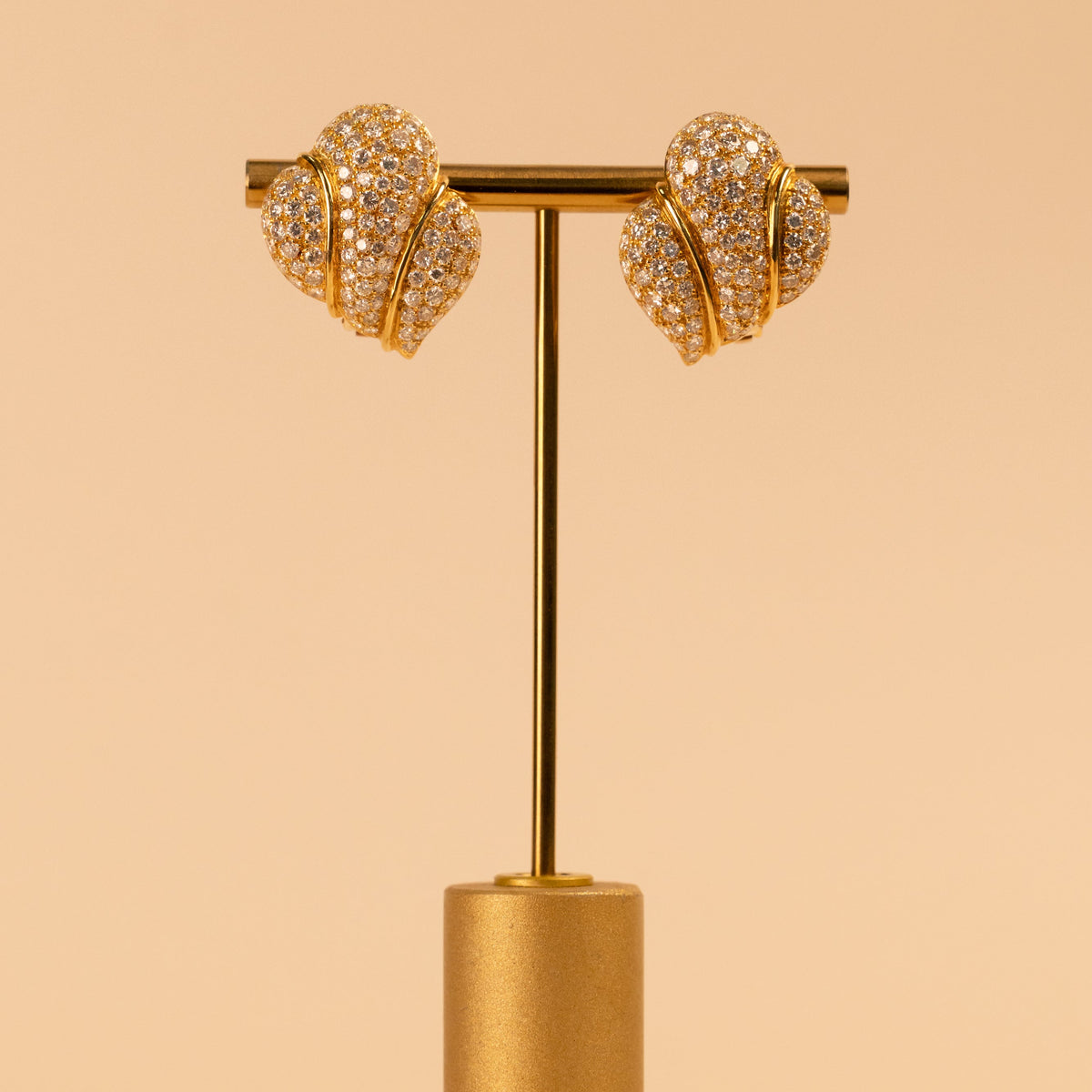 18K Yellow Gold Pave Leaf Retro Diamond Earrings
