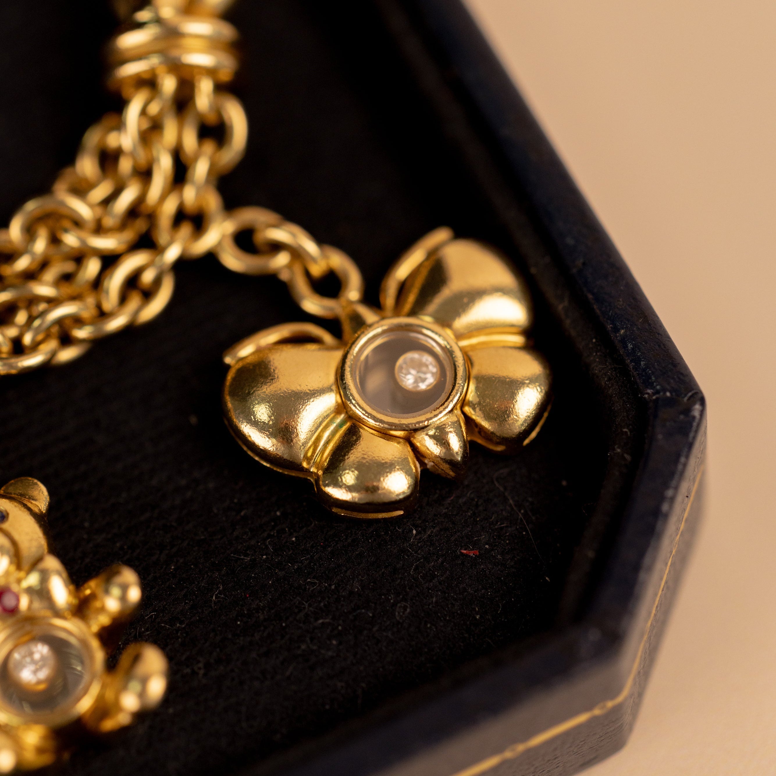 Bracelet Maille Chopard Happy Diamonds Orné de Charms