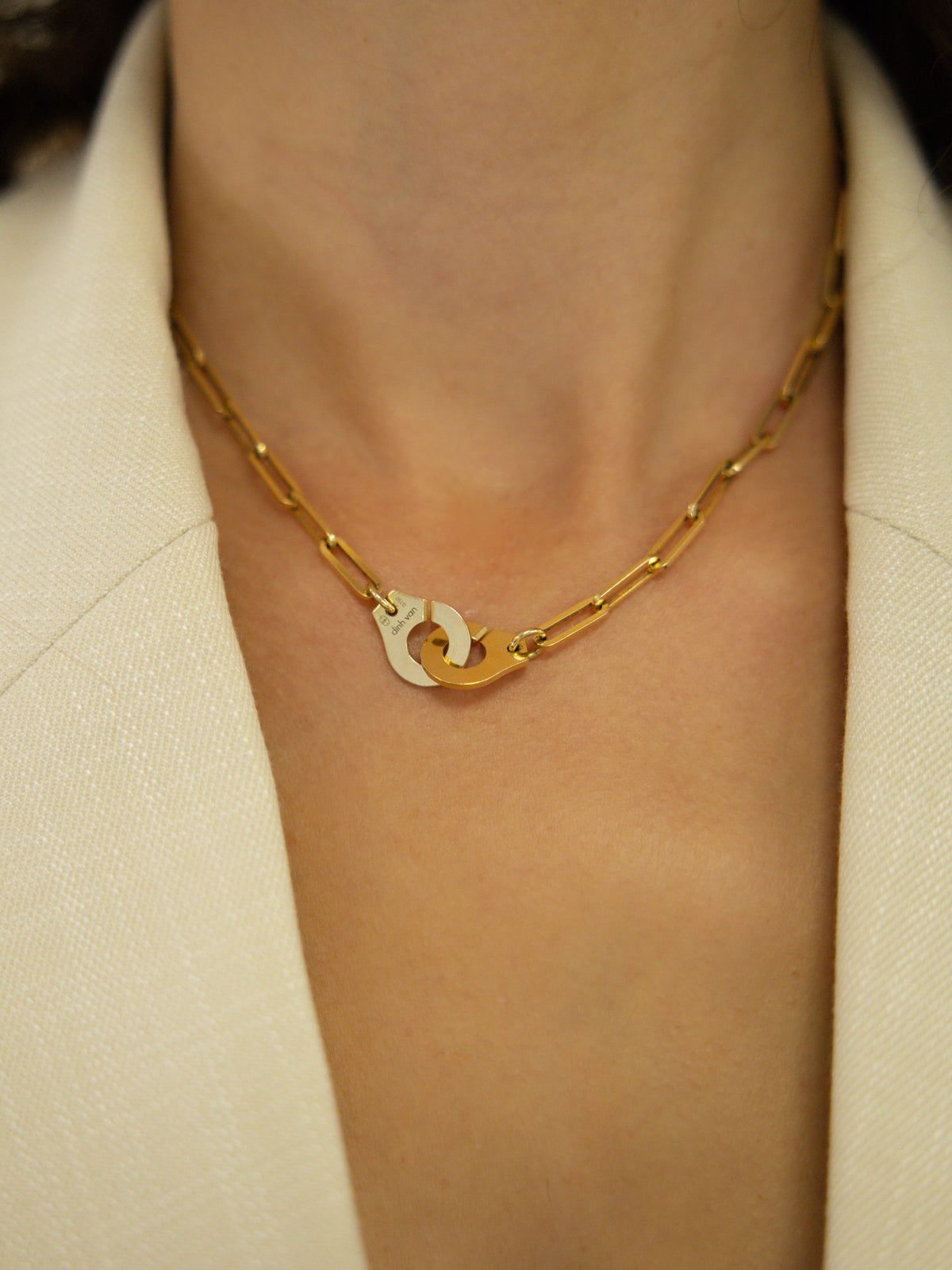 Collier Dinh Van Menottes R12 Or Jaune