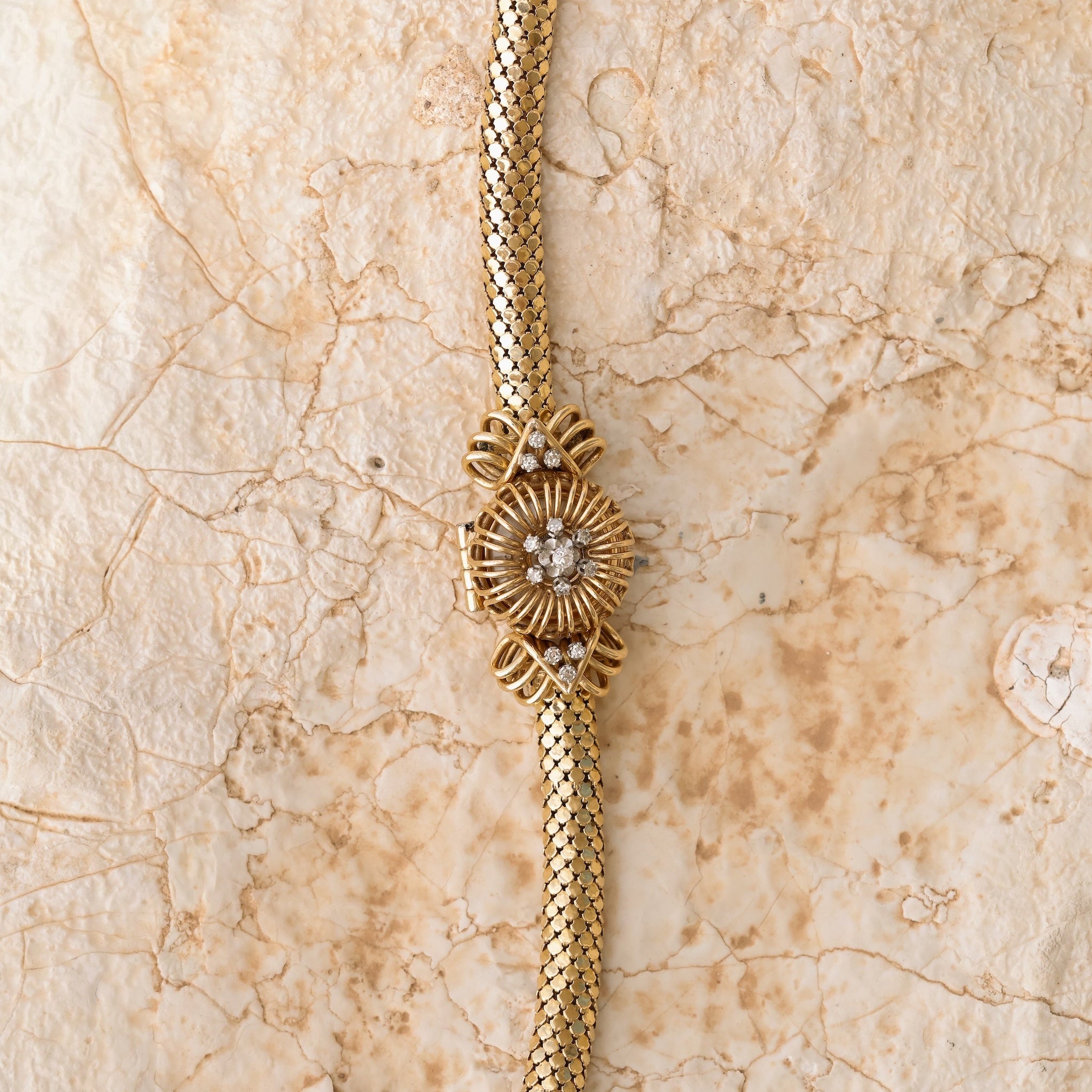 Montre-bracelet vintage Barichella en or jaune 18 carats, diamants