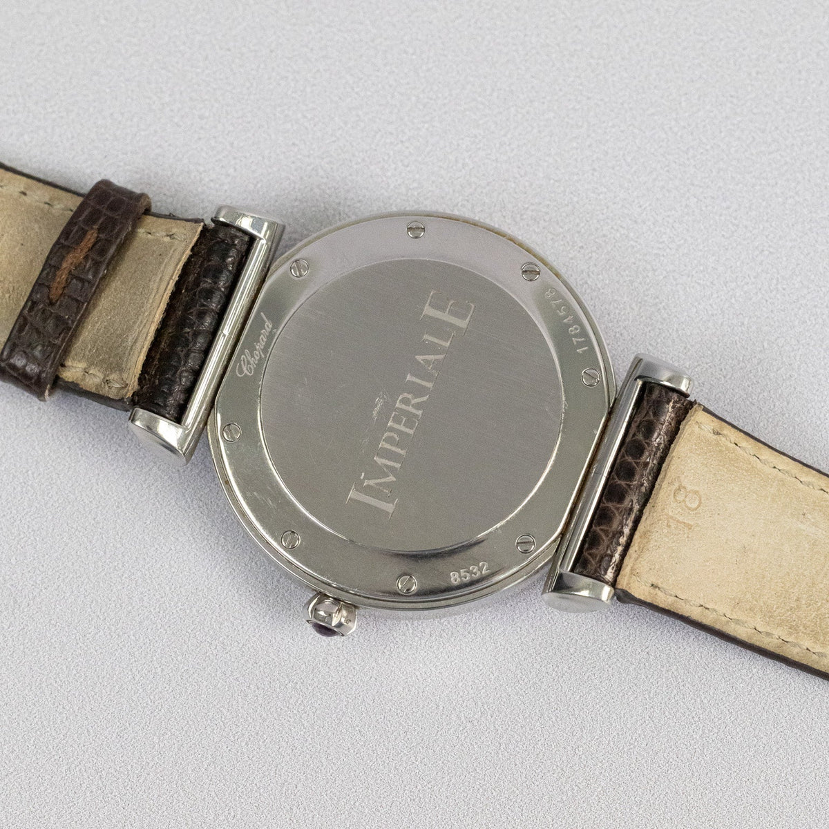 Bracelet en cuir de lézard et boucle de la montre Chopard Impériale