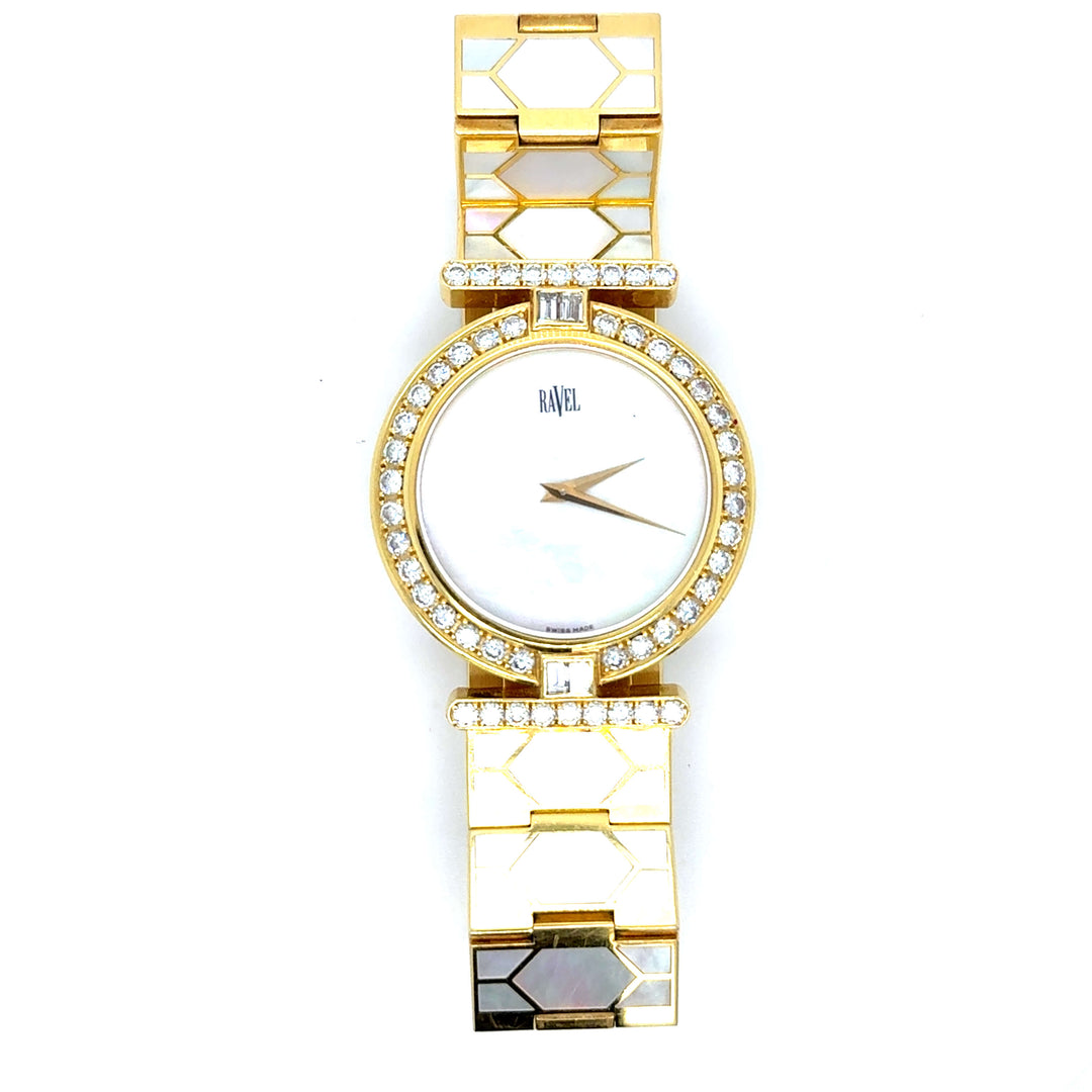 Montre signée RAVEL or jaune 18K diamants