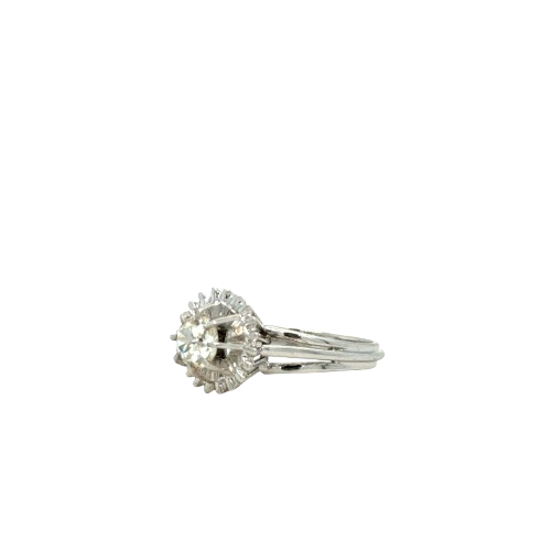 Bague solitaire serti d'un diamant 0,60ct Époque années 1970